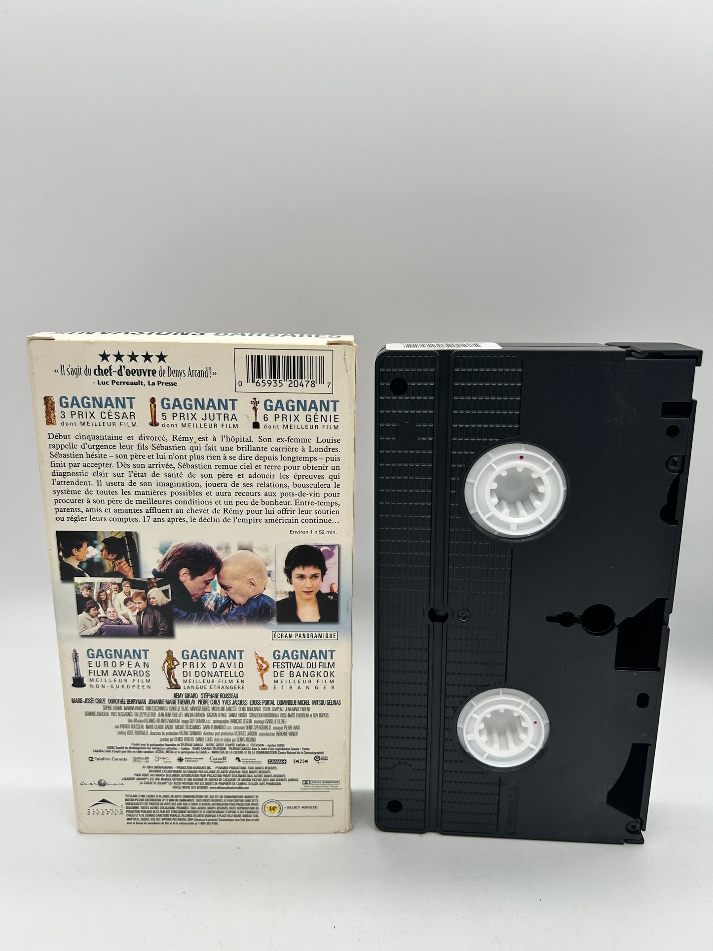 FiLM VHS FRANCAiS | LES iNVASiONS BARBARES