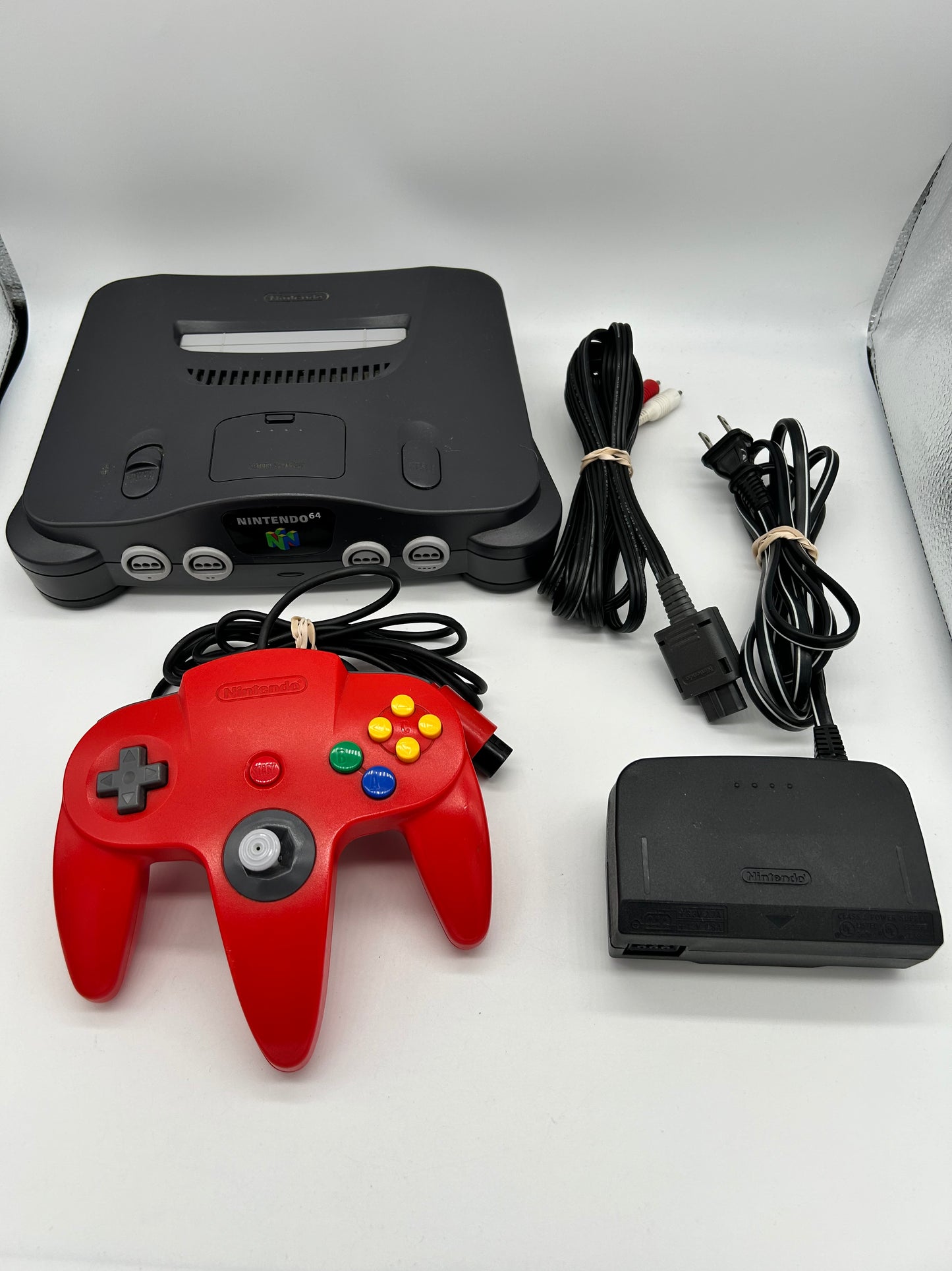 PiXEL-RETRO.COM : NINTENDO 64 ORIGINAL CHARCOAL GRAY CONSOLE CONTROLLER, POWER SUPPLY, RCA CABLE NTSC NUS-001 USA