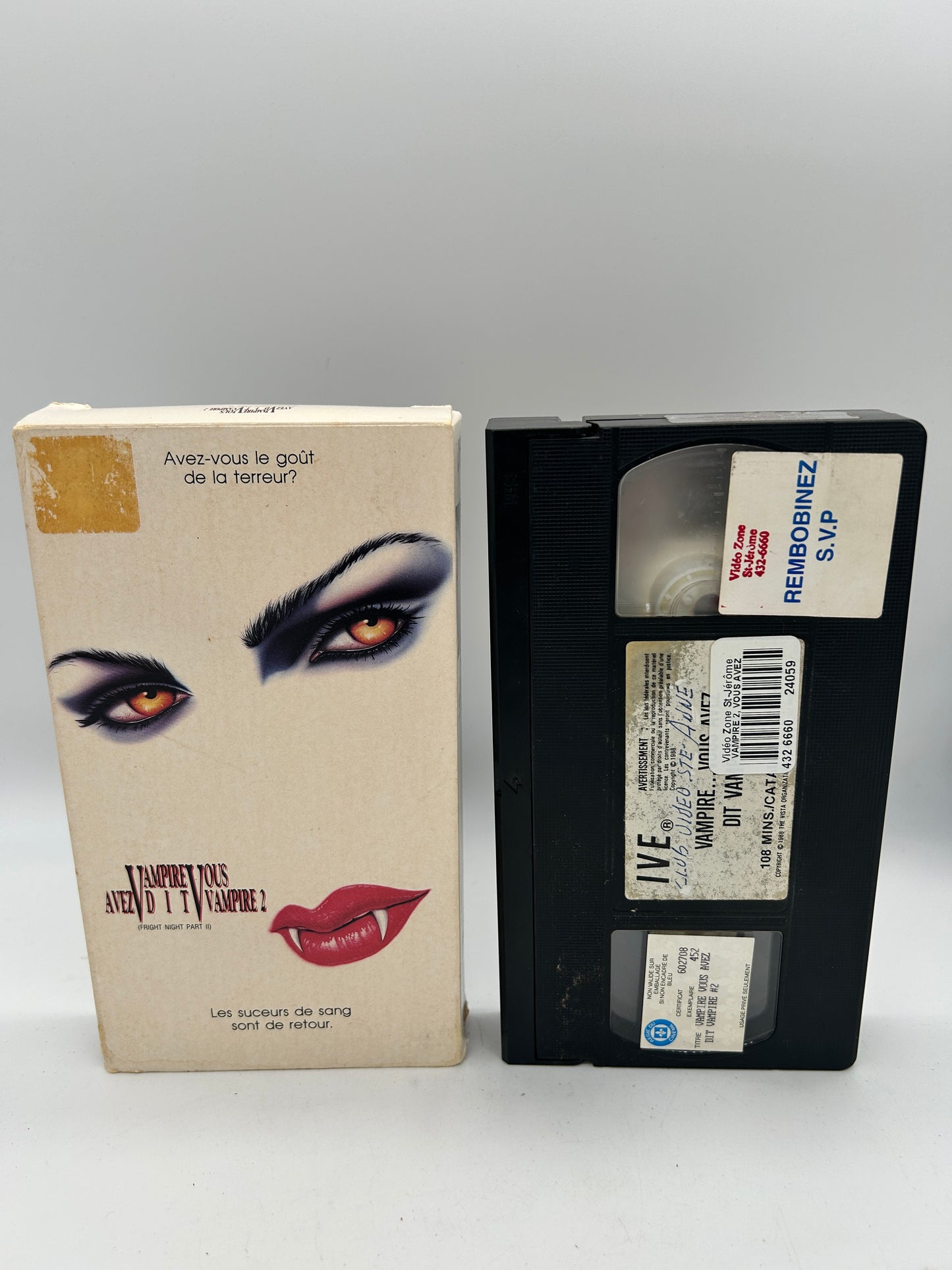 FiLM VHS FRANCAiS | VAMPiRE VOUS AVEZ DiT VAMPIRE 2 [FRiGHT NiGHT PART II]