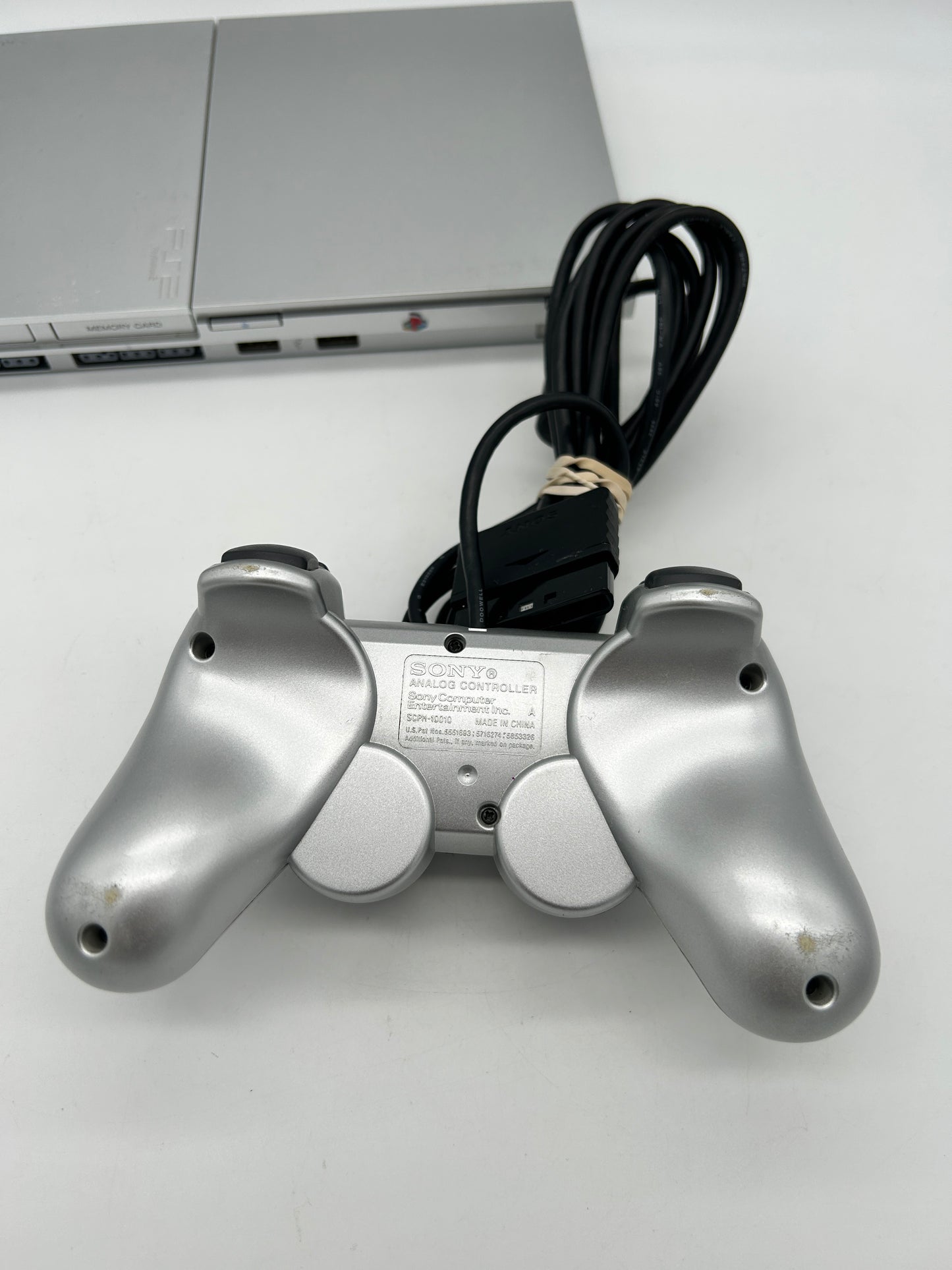 SONY PLAYSTATiON 2 [PS2] CONSOLE | ORiGiNALE THIN SILVER (SILVER PLATiNUM SLiM VERSiON) | SCPH-90001