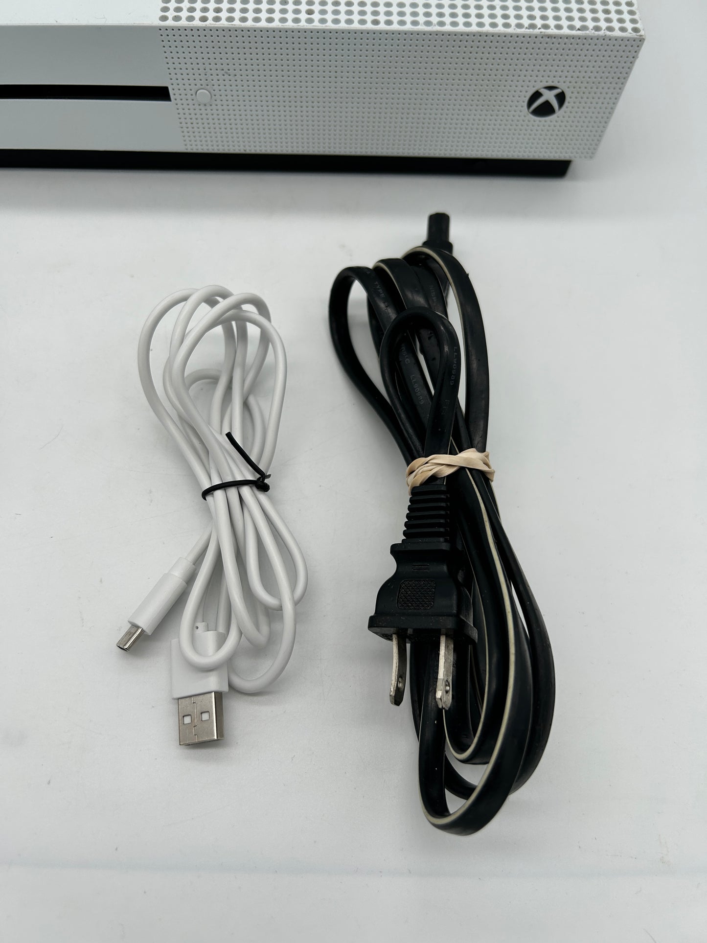 MiCROSOFT XBOX ONE S CONSOLE | ORiGiNAL WHITE 500 GB | MODEL 1581