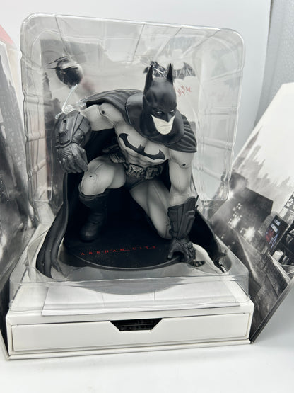 SONY PLAYSTATION 3 [PS3] | BATMAN ARKHAM CiTY STATUE | COLLECTORS EDiTiON