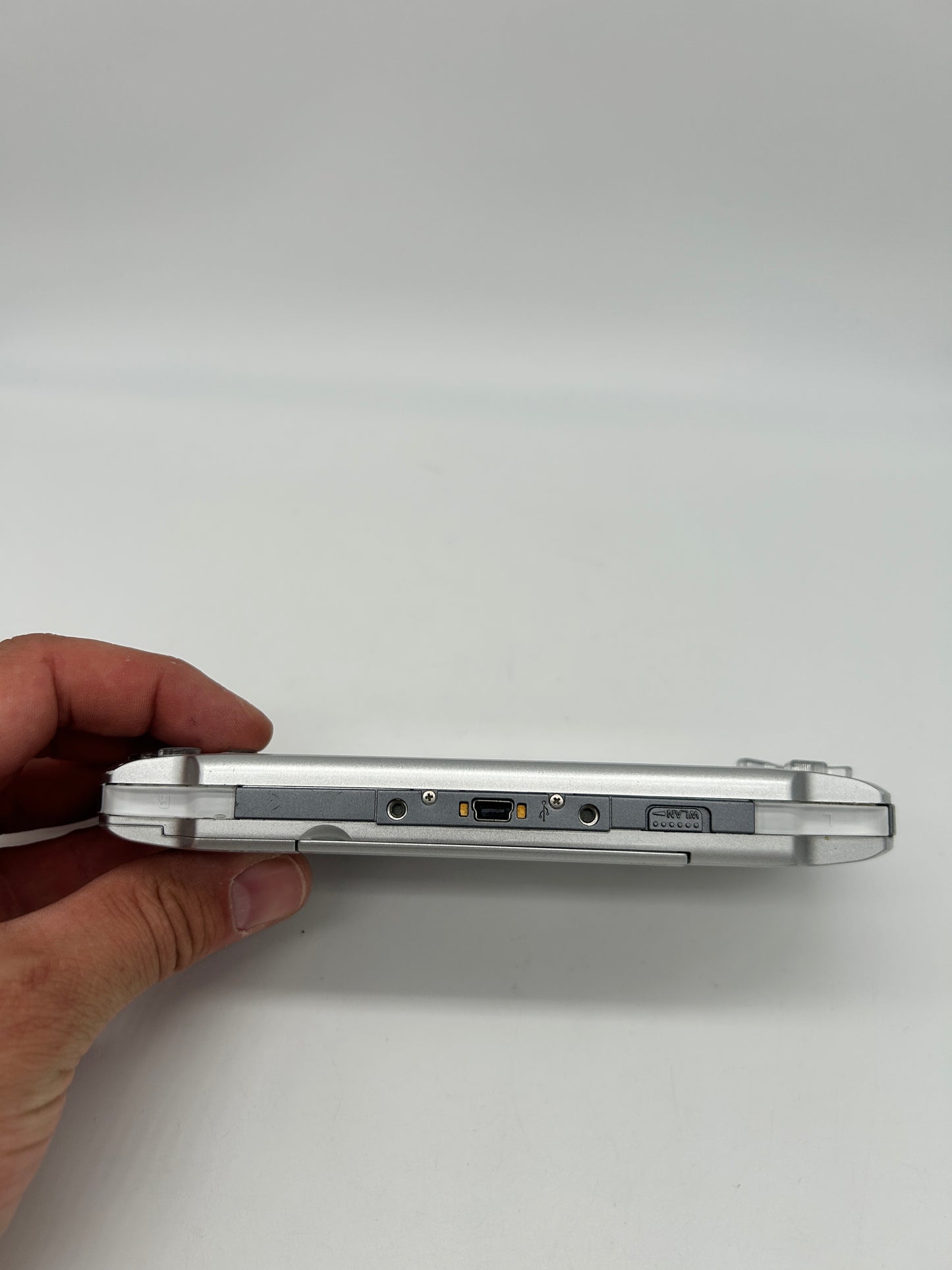 SONY PLAYSTATiON PORTABLE [PSP] CONSOLE | MODEL ARGENT SiLVER PSP3001