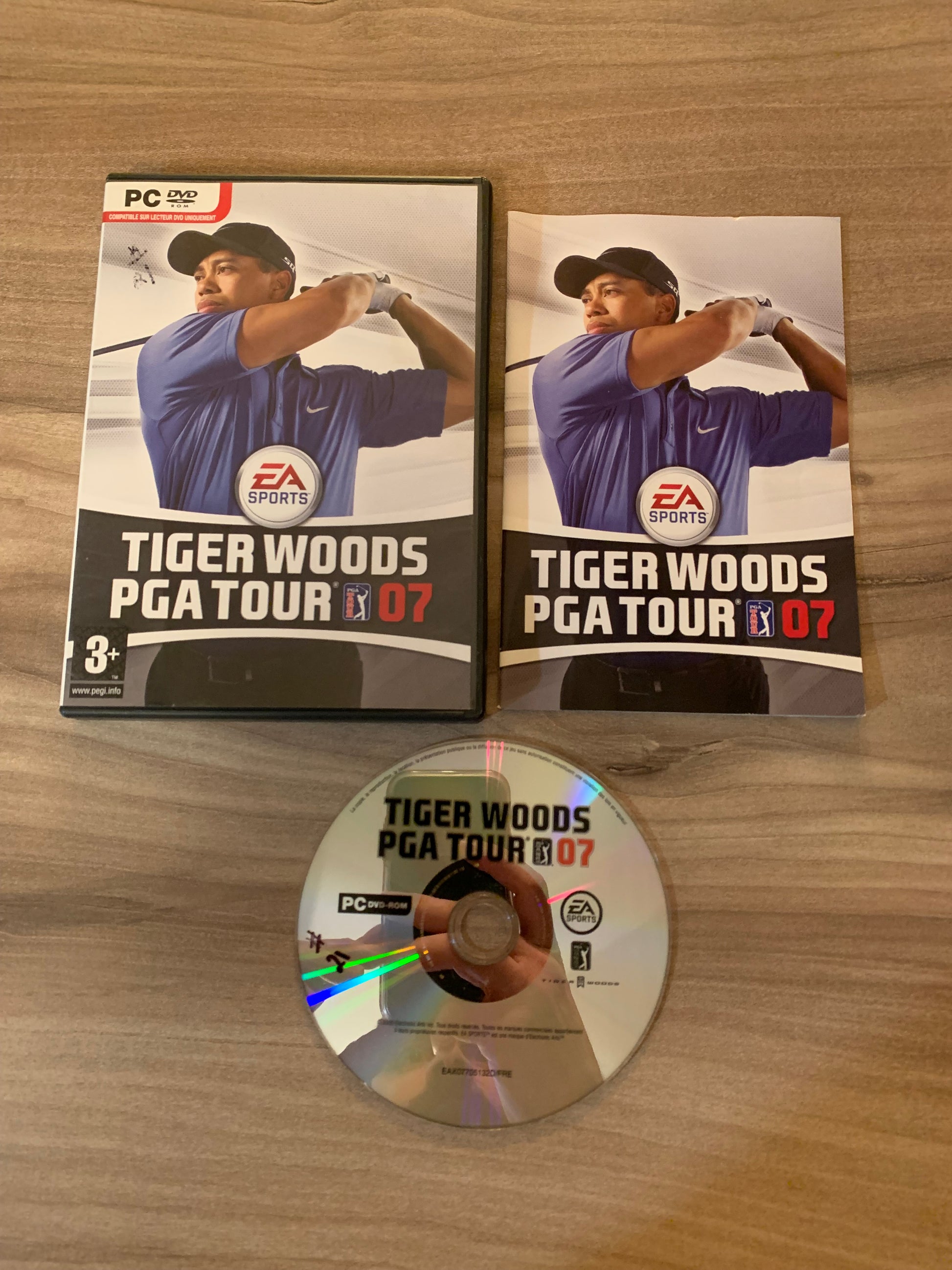 PiXEL-RETRO.COM : COMPUTER (PC) COMPLETE CIB BOX MANUAL GAME NTSC TIGER WOODS PGA TOUR 07