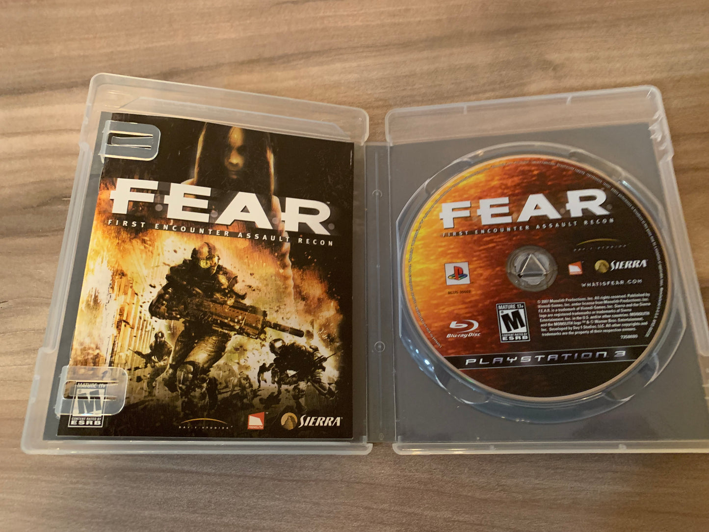 SONY PLAYSTATiON 3 [PS3] | F.E.A.R. FiRST ENCOUNTER ASSAULT RECON FEAR