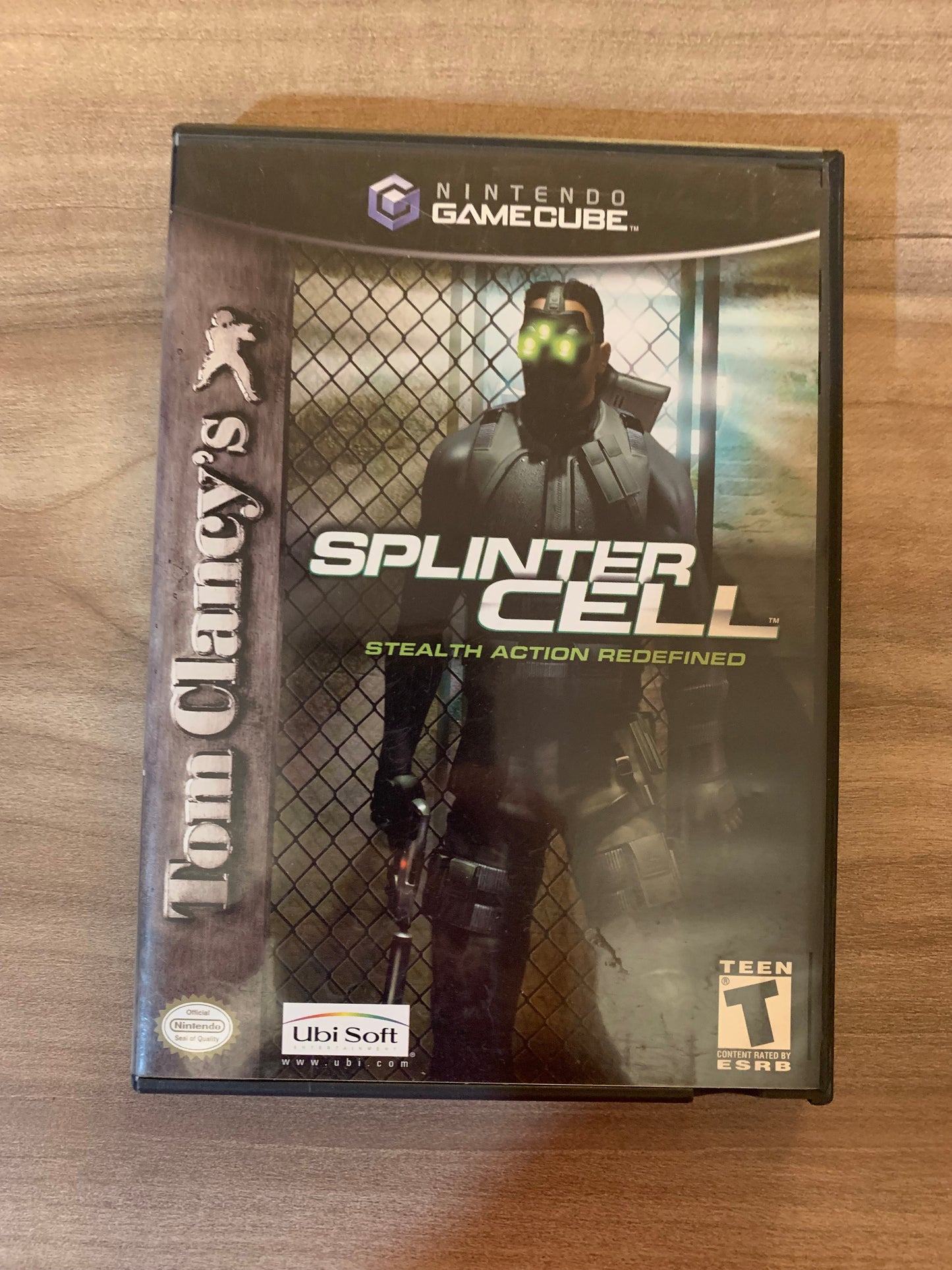 NiNTENDO GAMECUBE [NGC] | TOM CLANCEYS SPLiNTER CELL