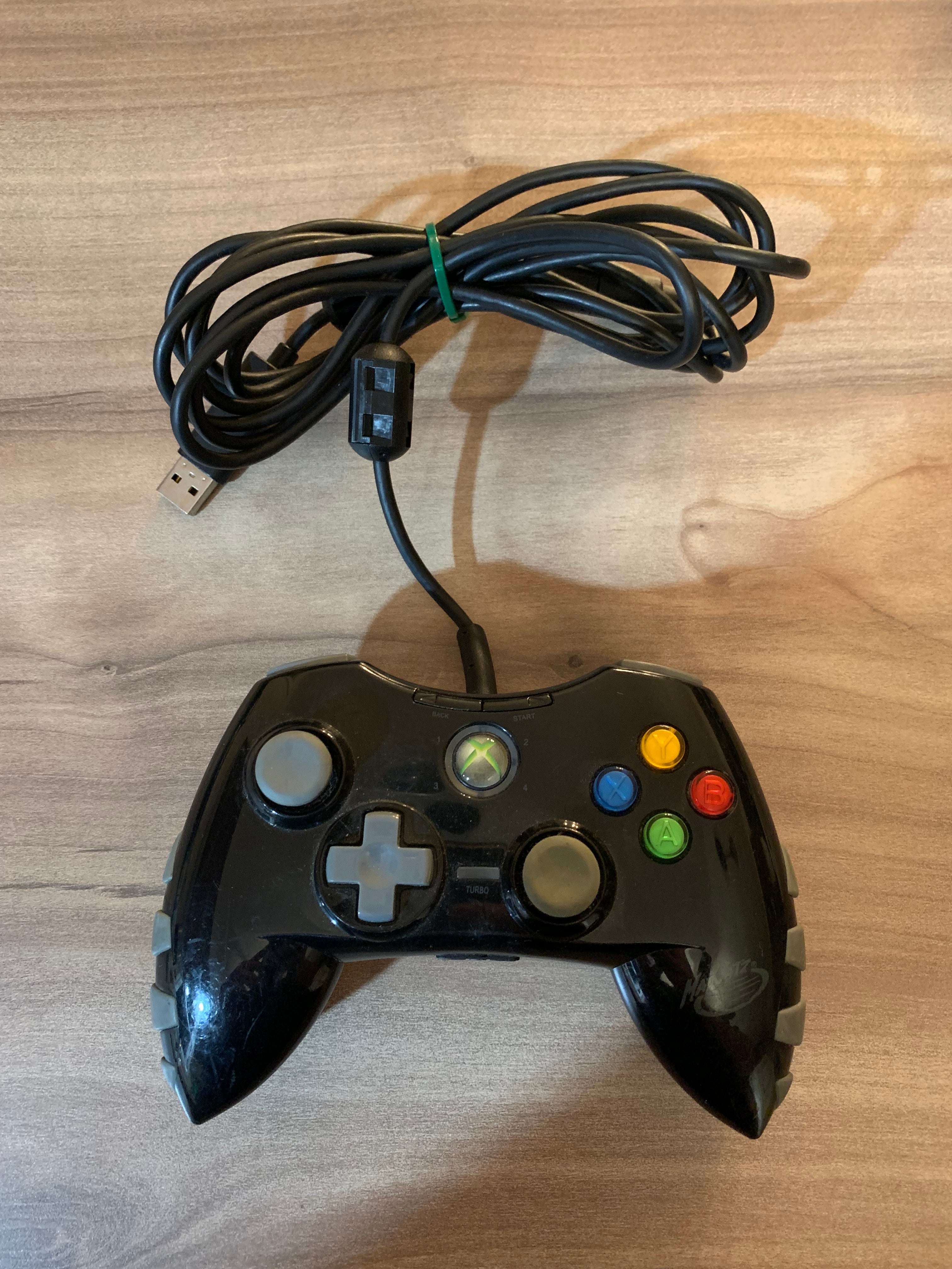 Original Xbox System Console with Mad shops Catz controller