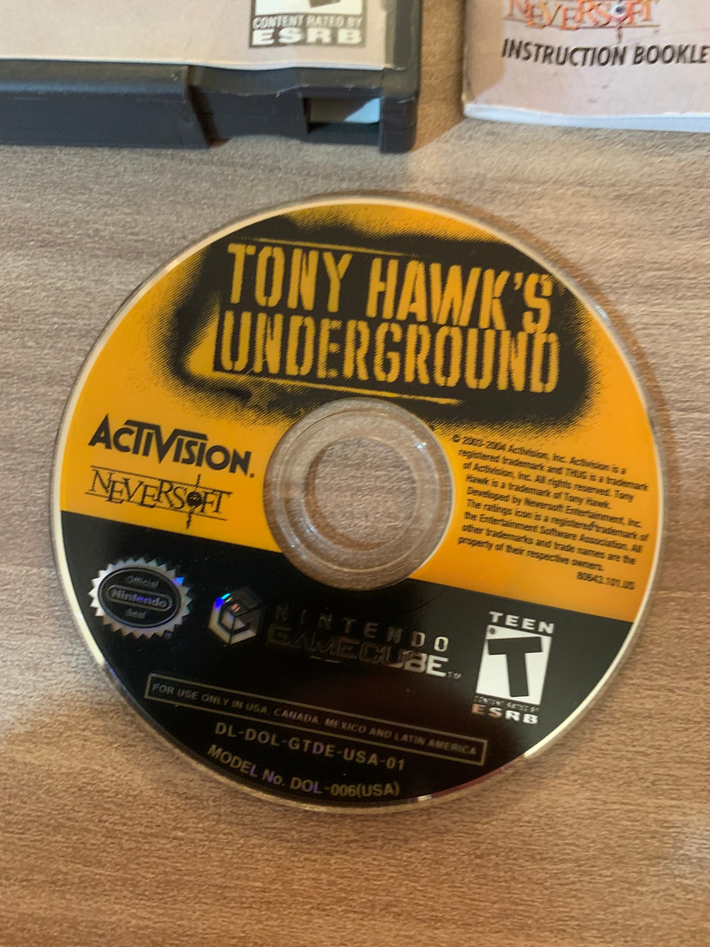 NiNTENDO GAMECUBE [NGC] | TONY HAWKS UNDERGROUND