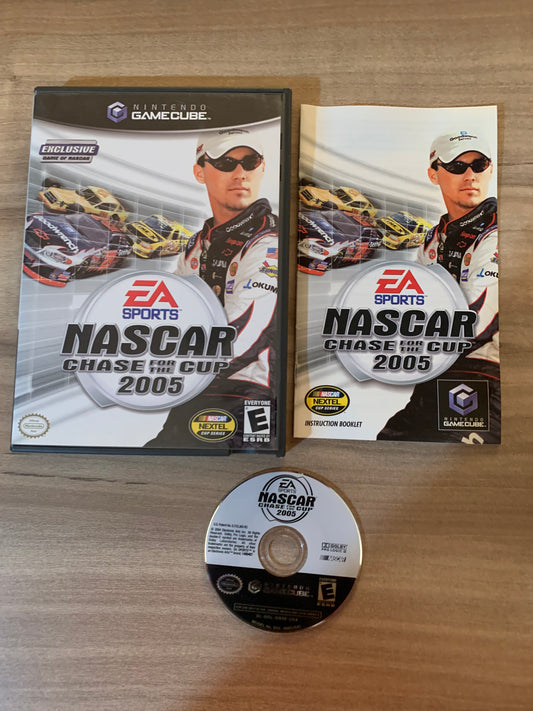 PiXEL-RETRO.COM : NINTENDO GAMECUBE COMPLETE CIB BOX MANUAL GAME NTSC NASCAR CHASE FOR THE CUP 2005