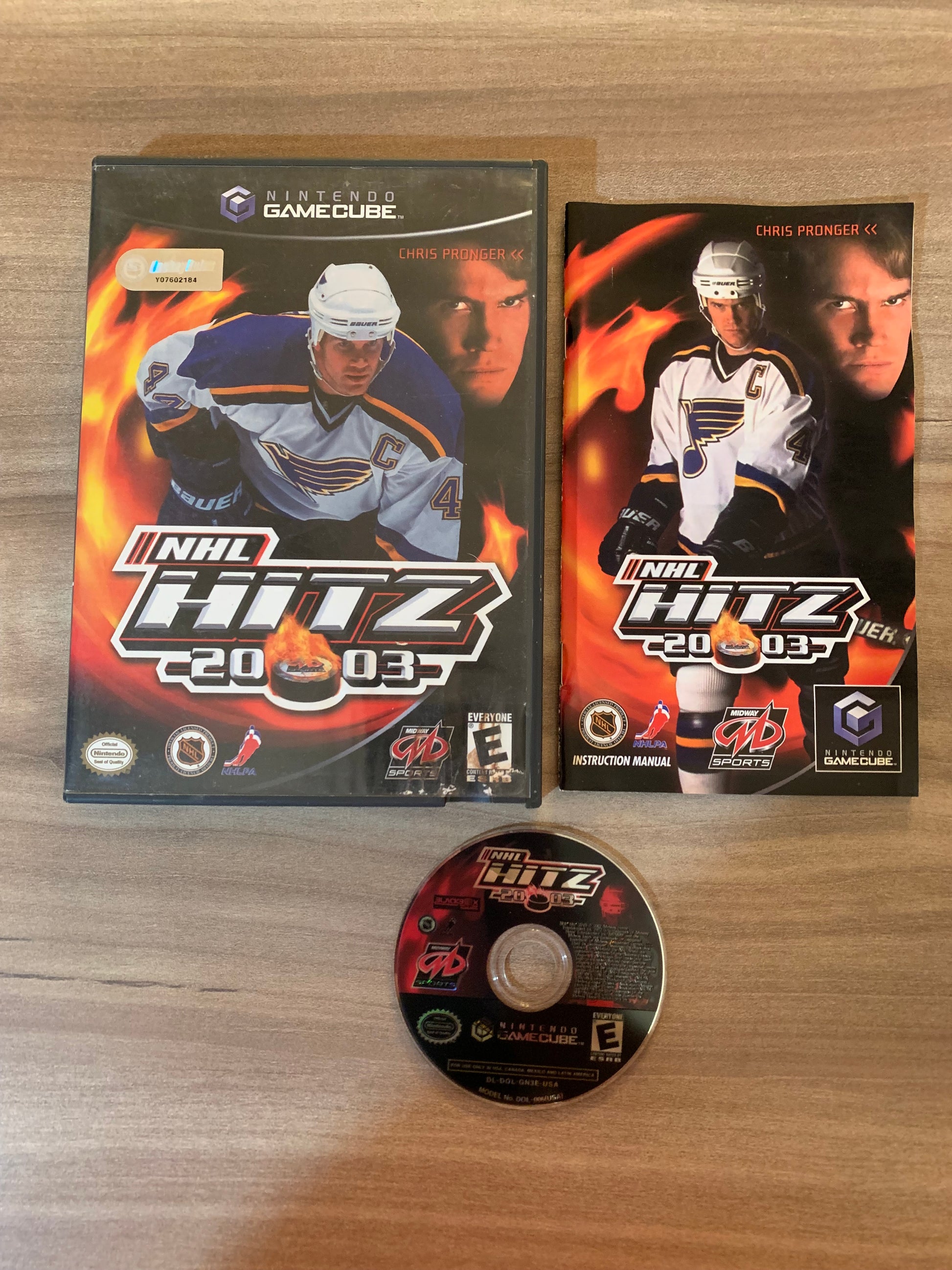 PiXEL-RETRO.COM : NINTENDO GAMECUBE COMPLETE CIB BOX MANUAL GAME NTSC NHL HITZ 2003