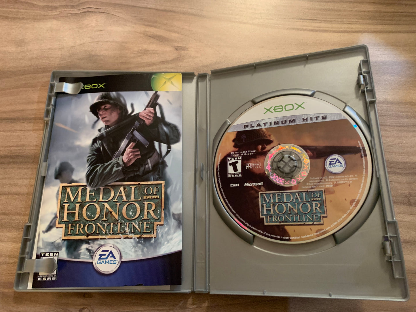 MiCROSOFT XBOX ORiGiNAL | MEDAL OF HONOR FRONTLiNE | PLATiNUM HiTS