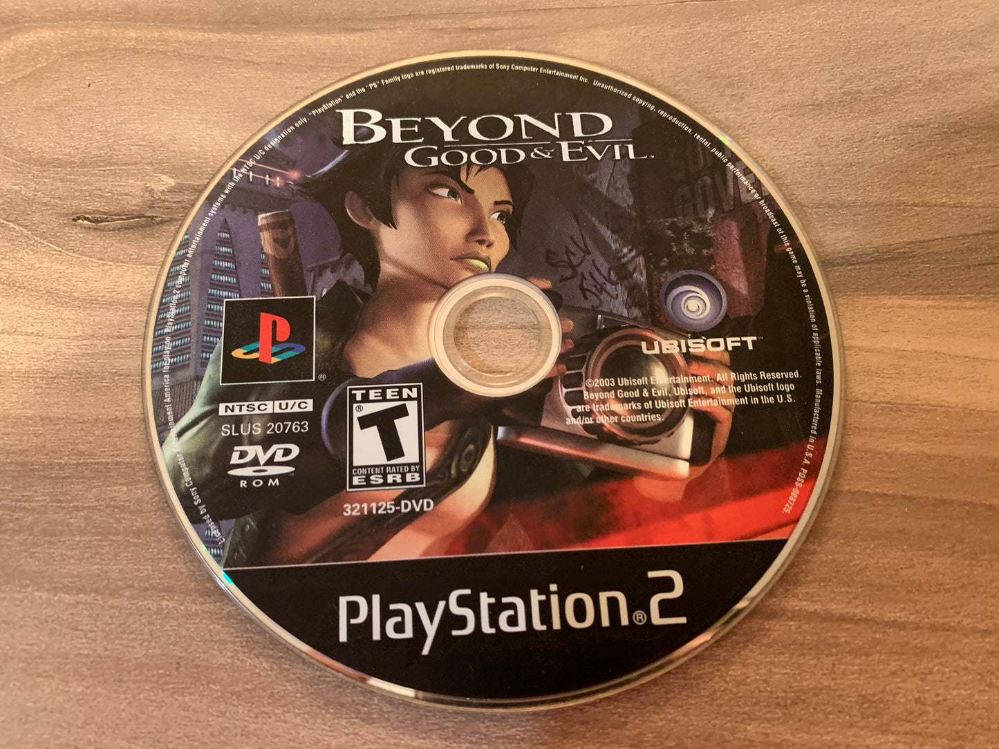 SONY PLAYSTATiON 2 [PS2] | BEYOND GOOD & EViL