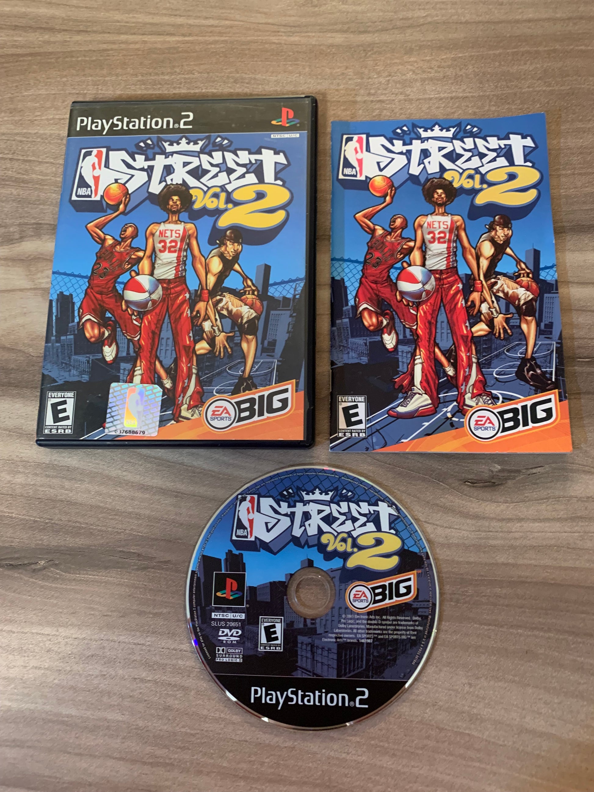 PiXEL-RETRO.COM : SONY PLAYSTATION 2 (PS2) COMPLET CIB BOX MANUAL GAME NTSC NBA STREET VOL.2