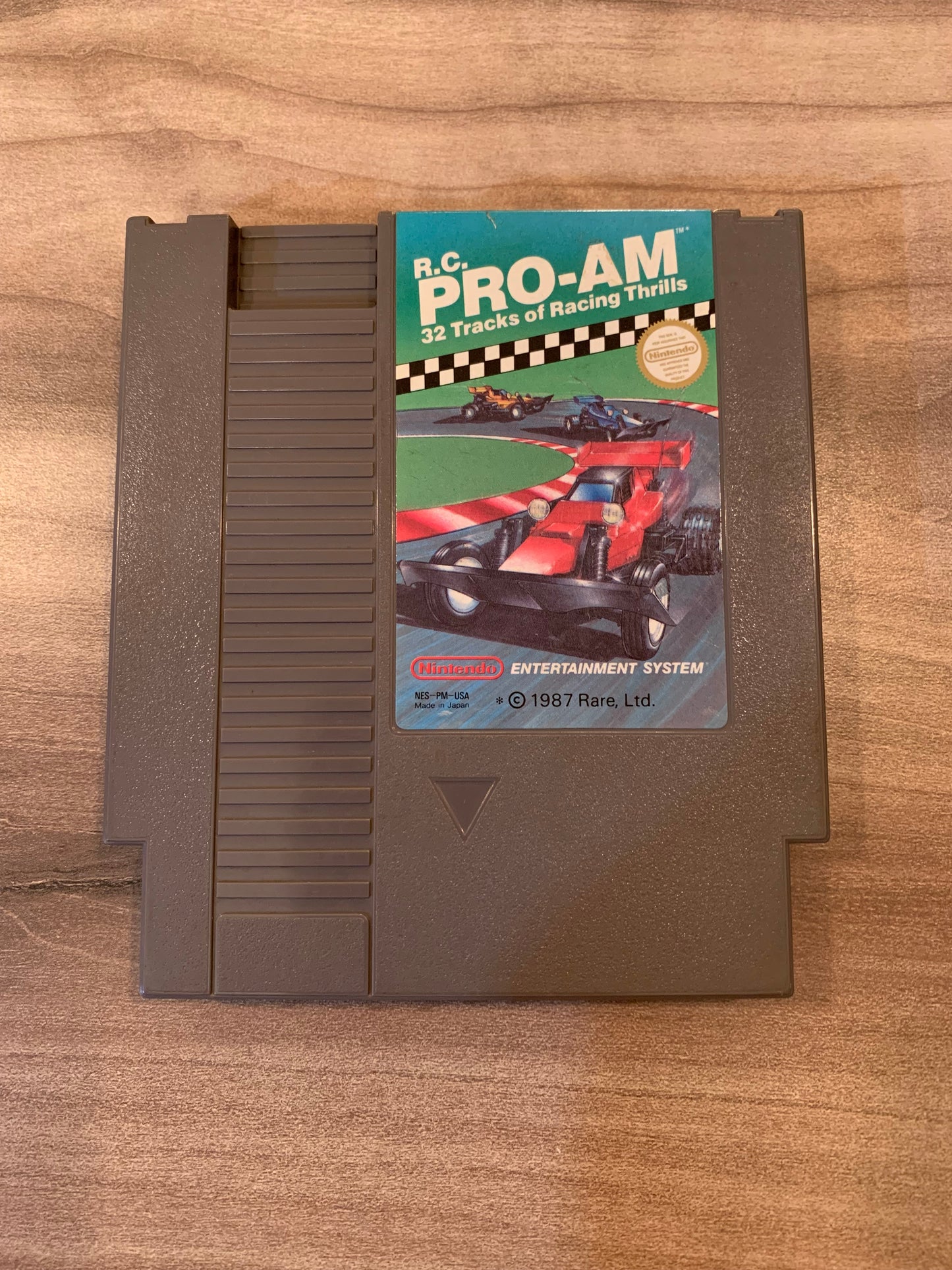 PiXEL-RETRO.COM : NINTENDO ENTERTAiNMENT SYSTEM (NES) R.C. PRO-AM 32 TRACKS OF RACING THRILLS GAME NTSC