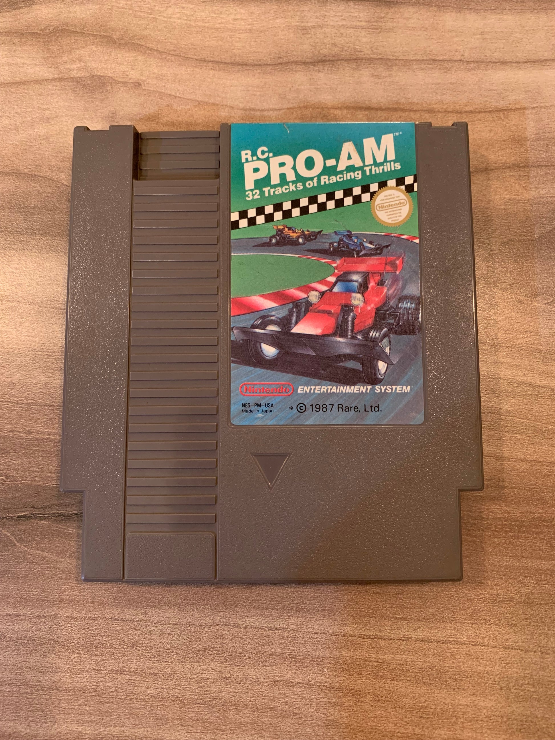 PiXEL-RETRO.COM : NINTENDO ENTERTAiNMENT SYSTEM (NES) R.C. PRO-AM 32 TRACKS OF RACING THRILLS GAME NTSC