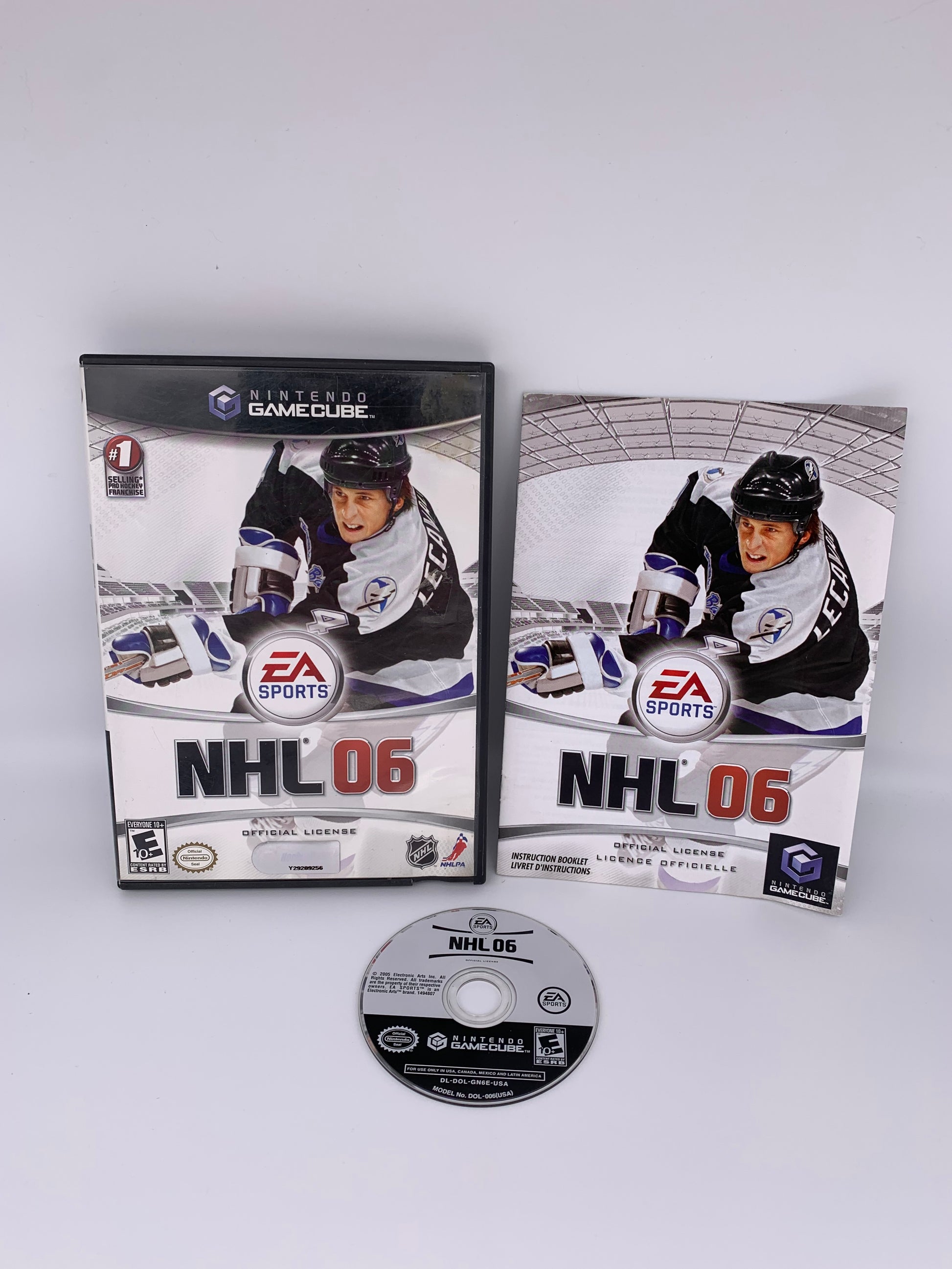 PiXEL-RETRO.COM : NINTENDO GAMECUBE COMPLETE CIB BOX MANUAL GAME NTSC NHL 06