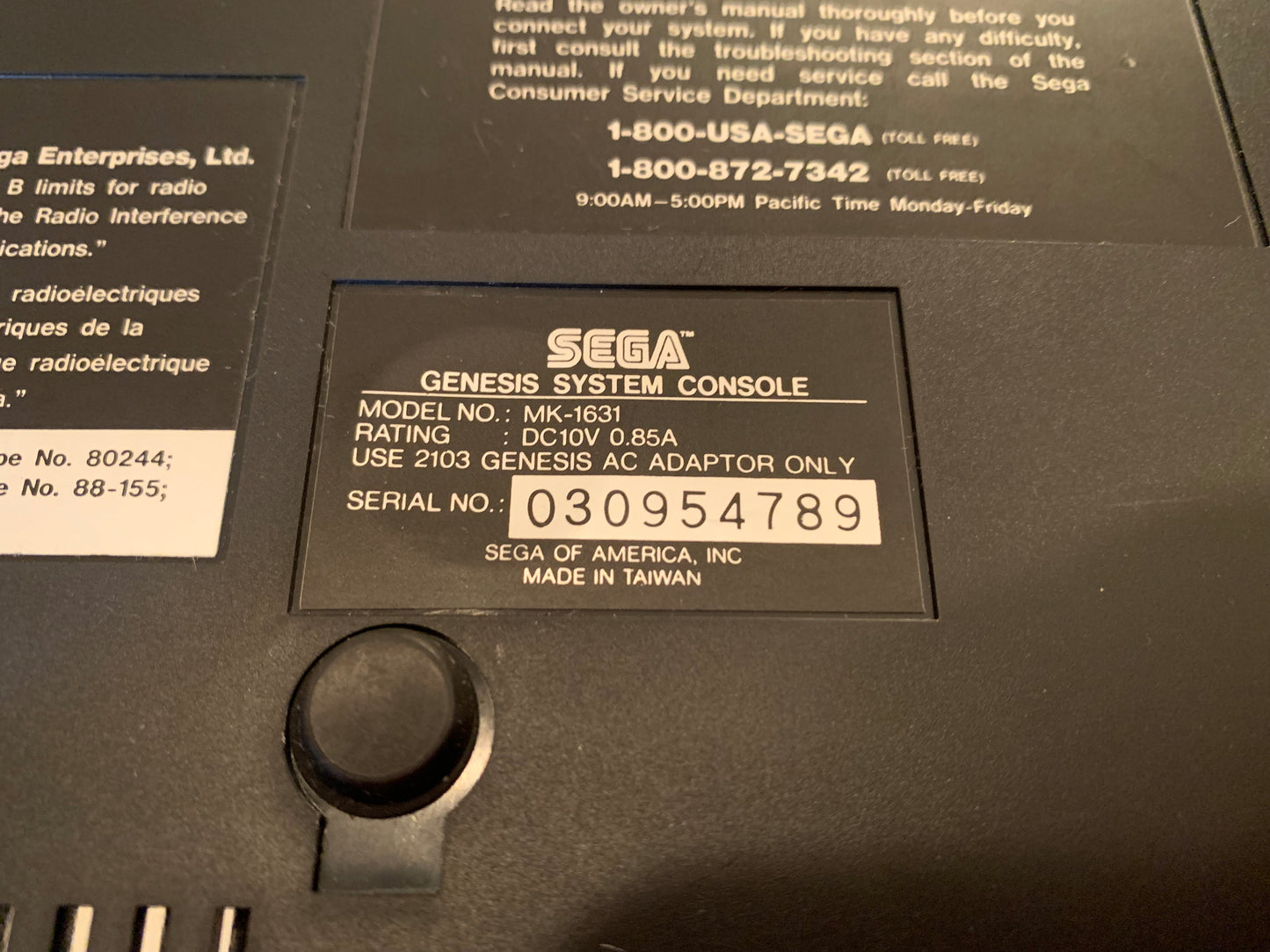 SEGA GENESiS CONSOLE | MODEL 2 NOiRE MK-1631