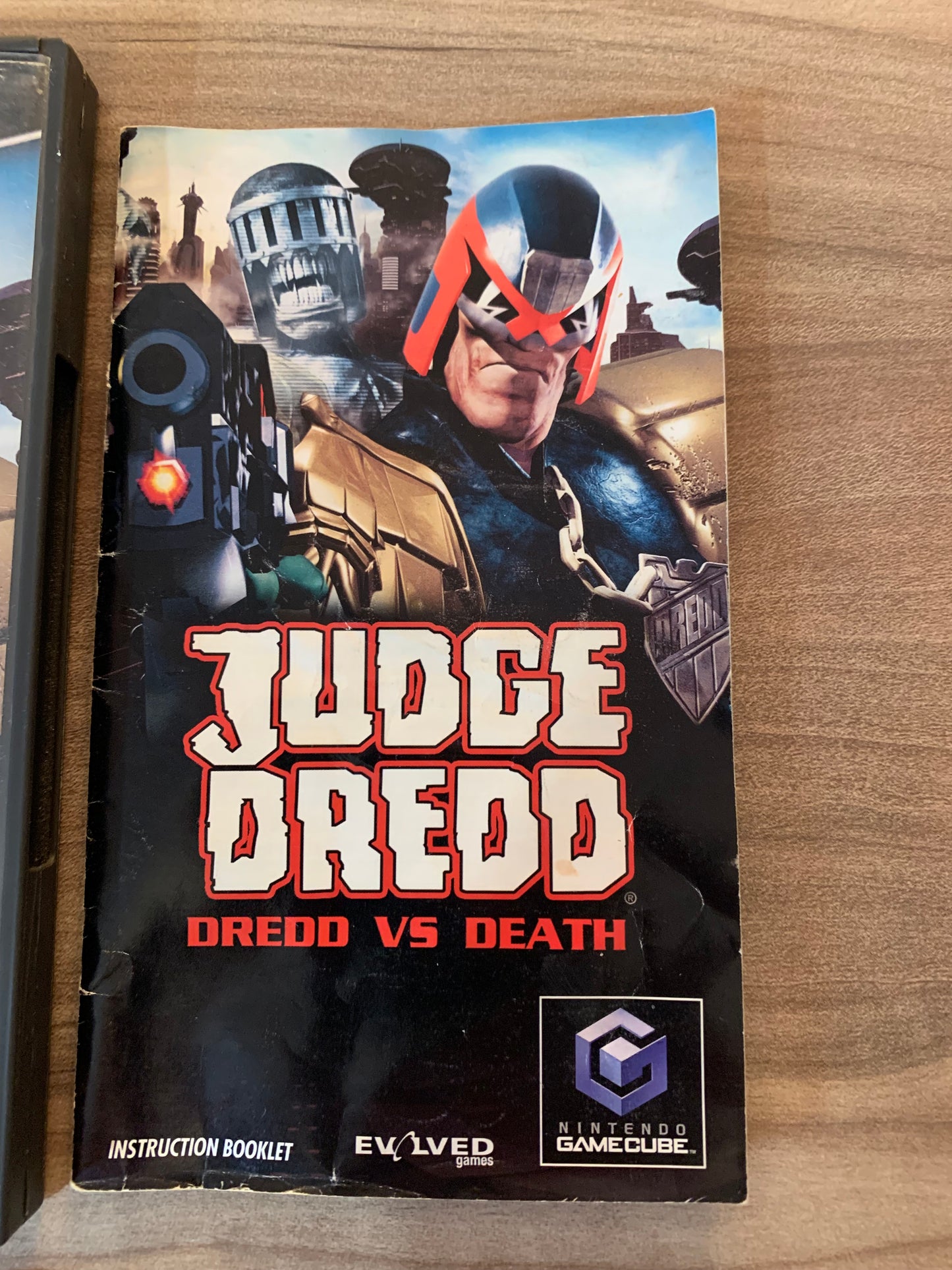 NiNTENDO GAMECUBE [NGC] | JUDGE DREDD DREDD VS DEATH