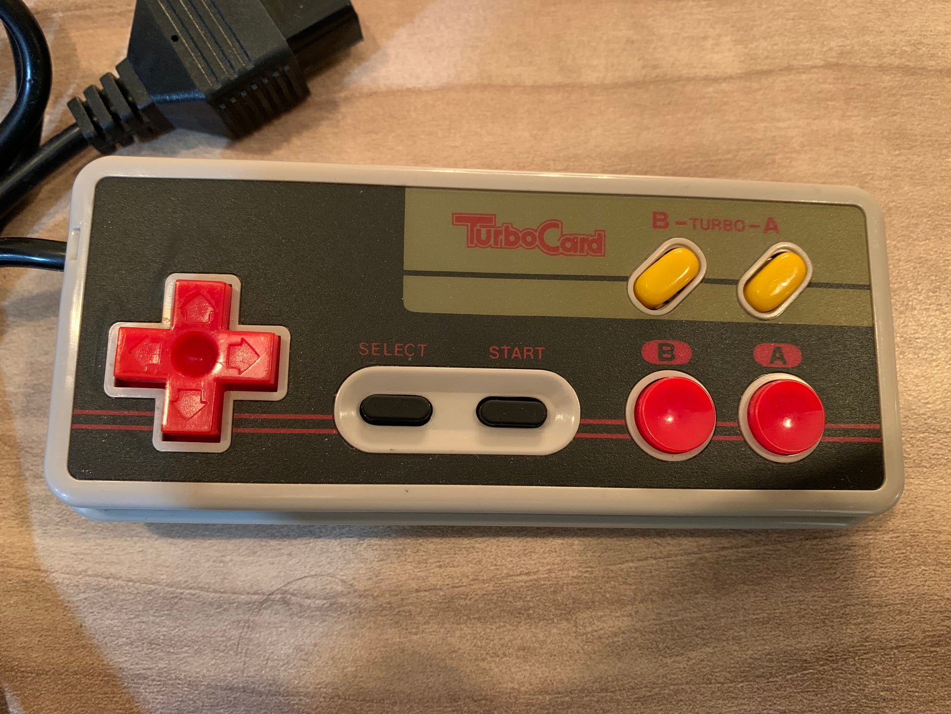 PiXEL-RETRO.COM : NINTENDO ENTERTAiNMENT SYSTEM (NES) TURBO CARD CONTROLLER JOYSTICK, NTSC