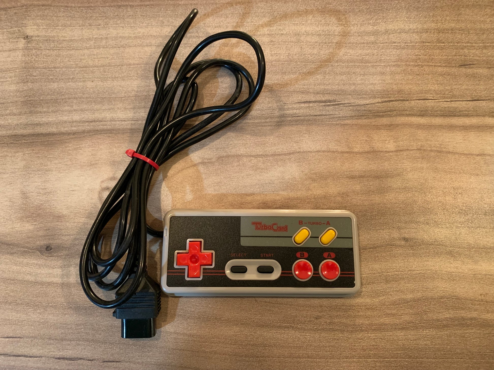 PiXEL-RETRO.COM : NINTENDO ENTERTAiNMENT SYSTEM (NES) TURBO CARD CONTROLLER JOYSTICK, NTSC