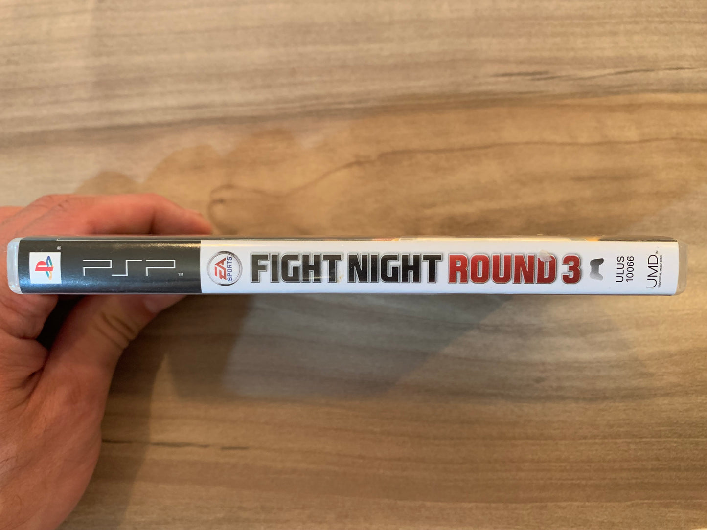 SONY PLAYSTATiON PORTABLE [PSP] | FiGHT NiGHT ROUND 3