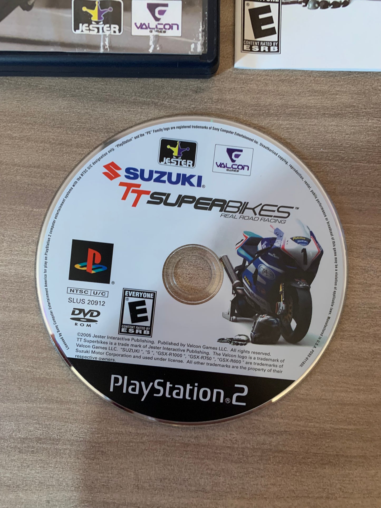 SONY PLAYSTATiON 2 [PS2] | SUZUKI TT SUPERBiKES REAL ROAD RACiNG