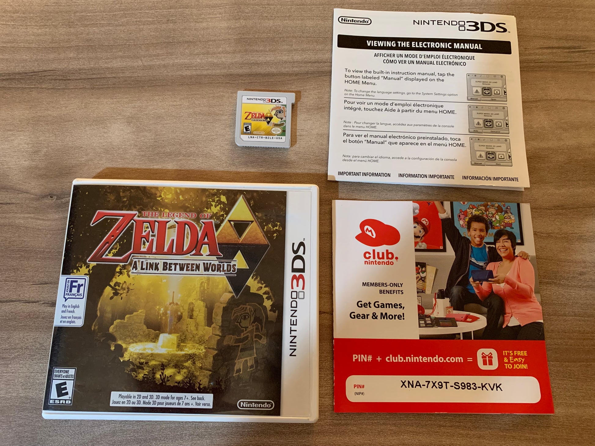 PiXEL-RETRO.COM : NINTENDO 3DS (3DS) THE LEGEND OF ZELDA : A LINK BETWEEN WORLDS COMPLETE CIB BOX MANUAL GAME NTSC