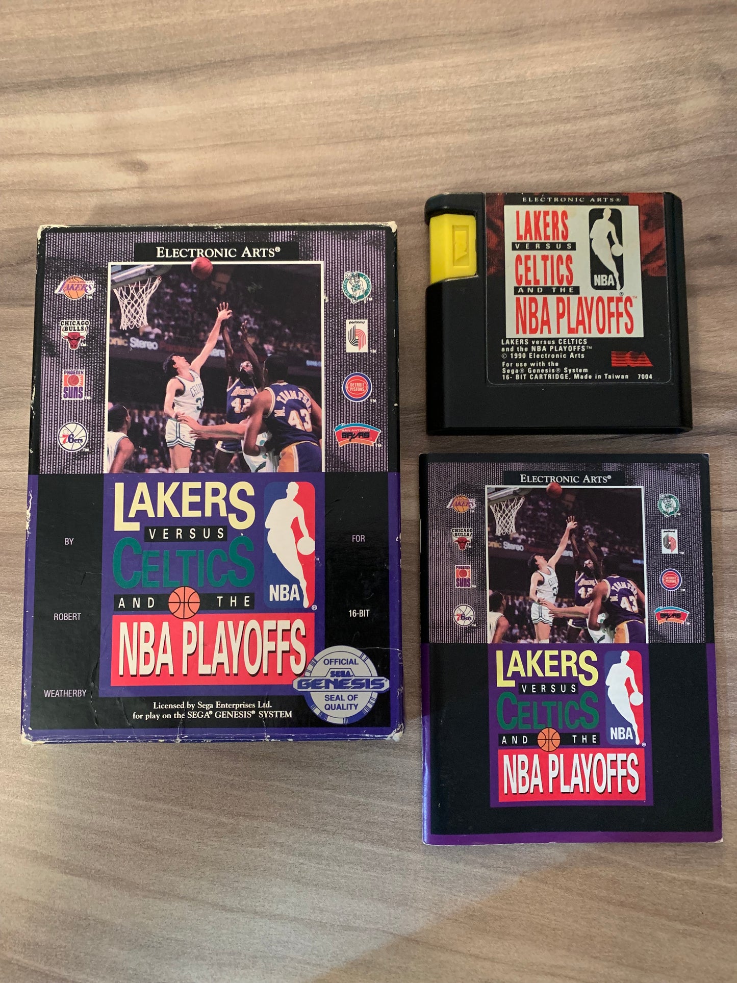 PiXEL-RETRO.COM : SEGA GENESIS (MEGA DRIVE) COMPLETE (CIB) GAME BOX INSTRUCTION MANUAL NTSC LAKERS VERSUS CELTICS AND THE NBA PLAYOFFS