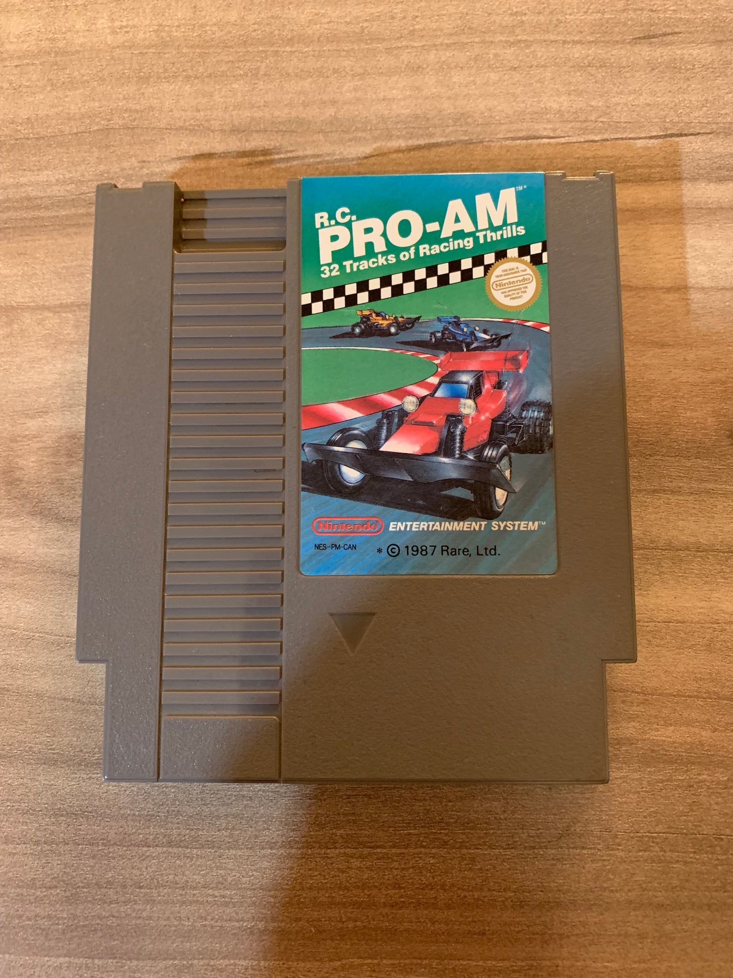 PiXEL-RETRO.COM : NINTENDO ENTERTAiNMENT SYSTEM (NES) R.C. PRO-AM 32 TRACKS OF RACING THRILLS GAME NTSC