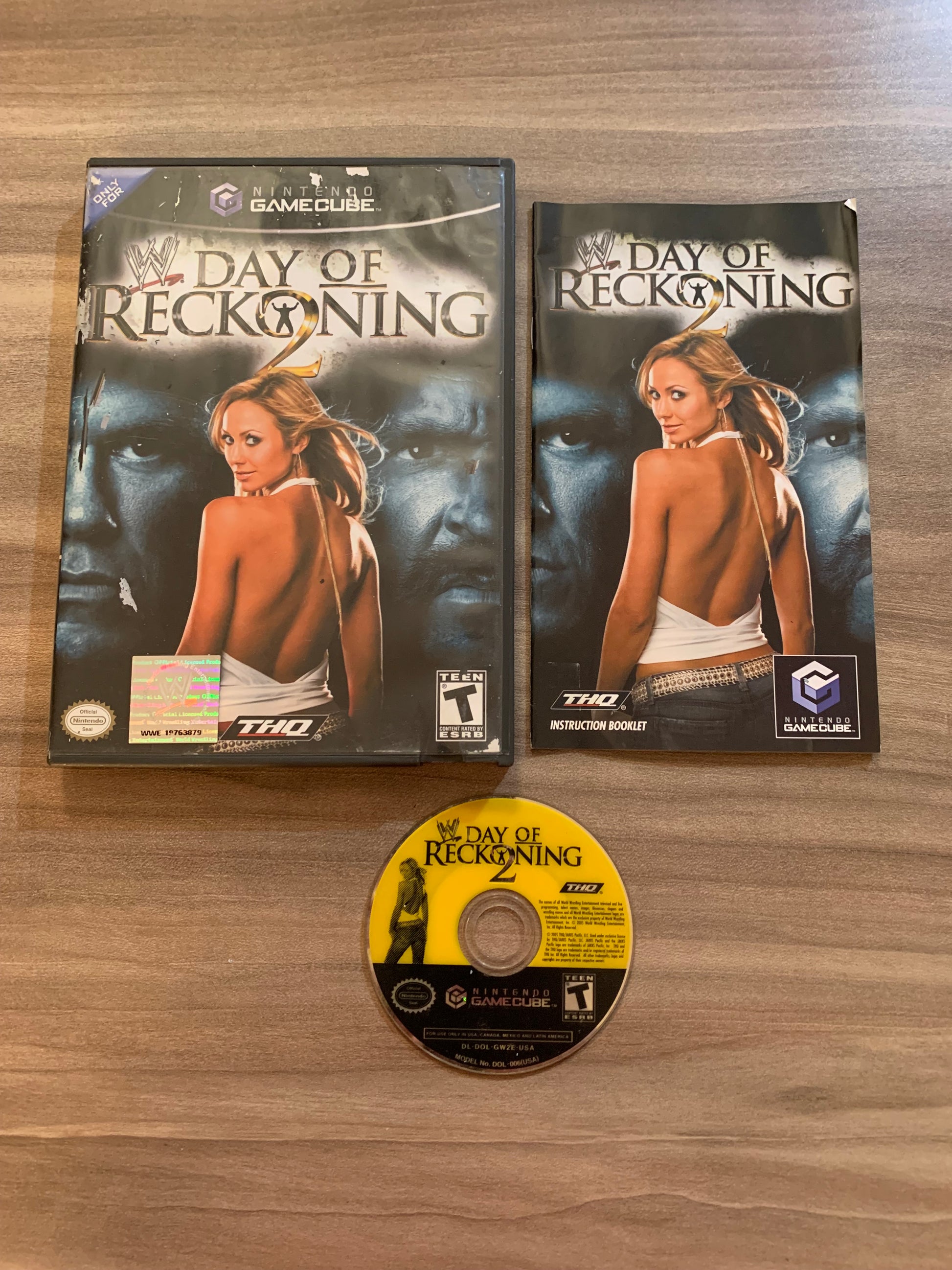 PiXEL-RETRO.COM : NINTENDO GAMECUBE COMPLETE CIB BOX MANUAL GAME NTSC WWE DAY OF RECKONING 2