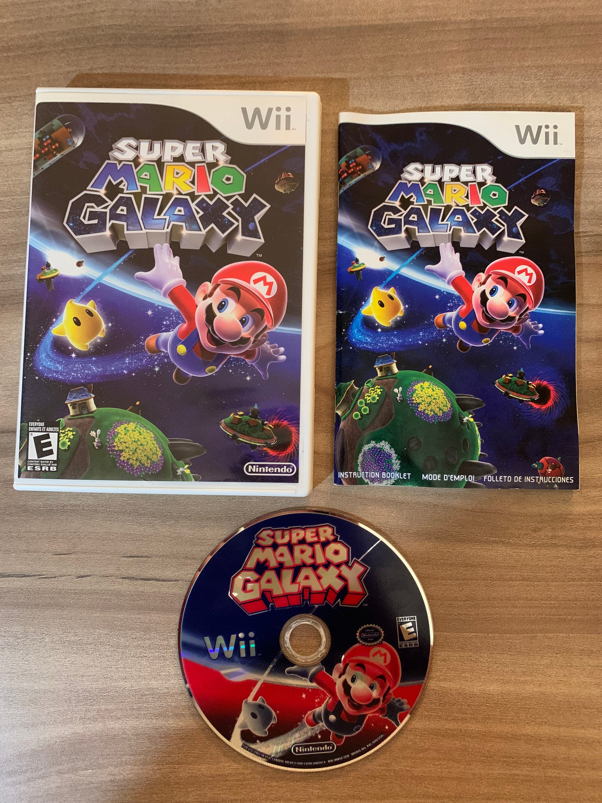 PiXEL-RETRO.COM : NINTENDO WII COMPLET CIB BOX MANUAL GAME NTSC SUPER MARIO GALAXY