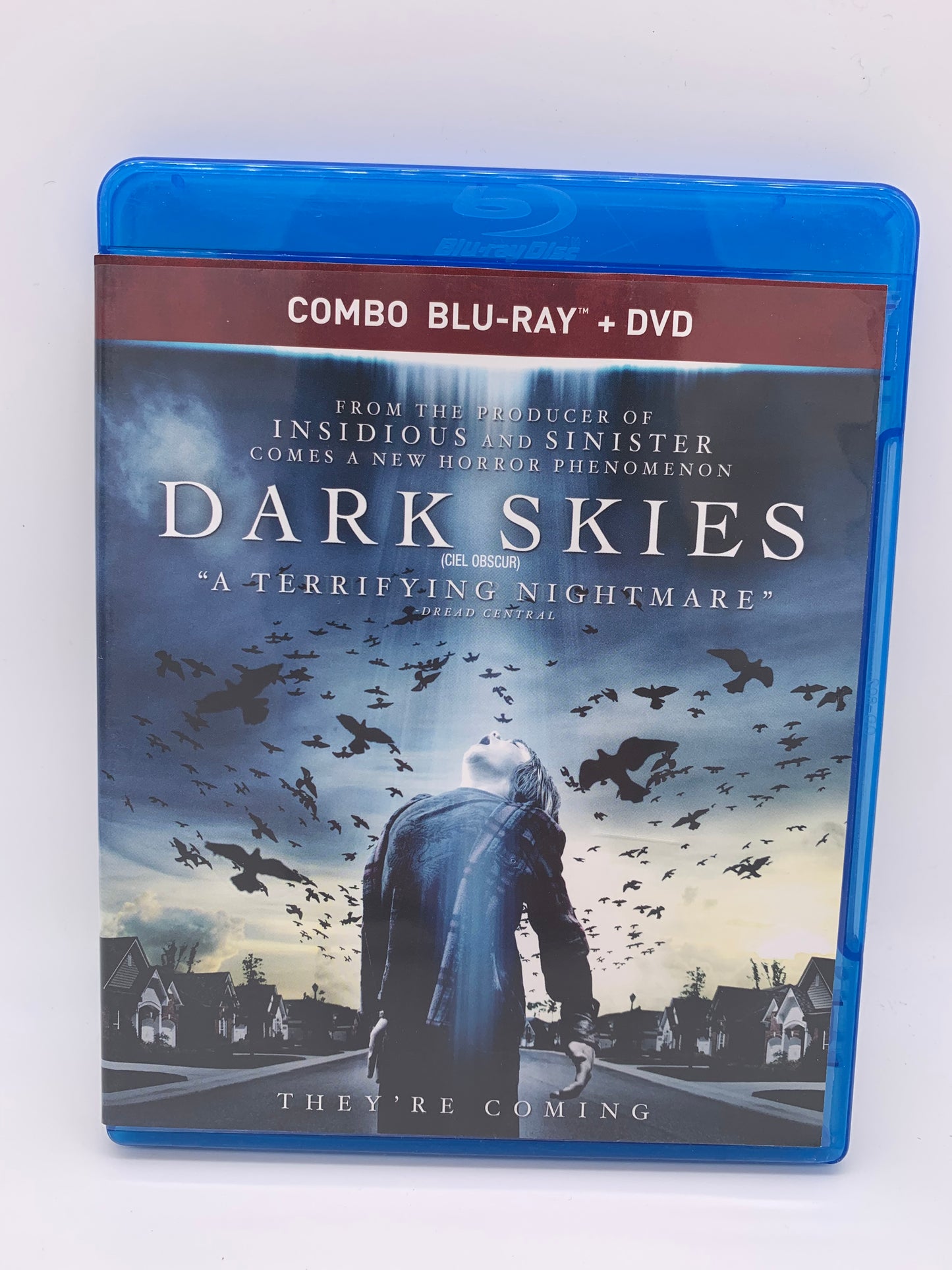 PiXEL-RETRO.COM : Movie Blu-Ray DVD Dark Skies