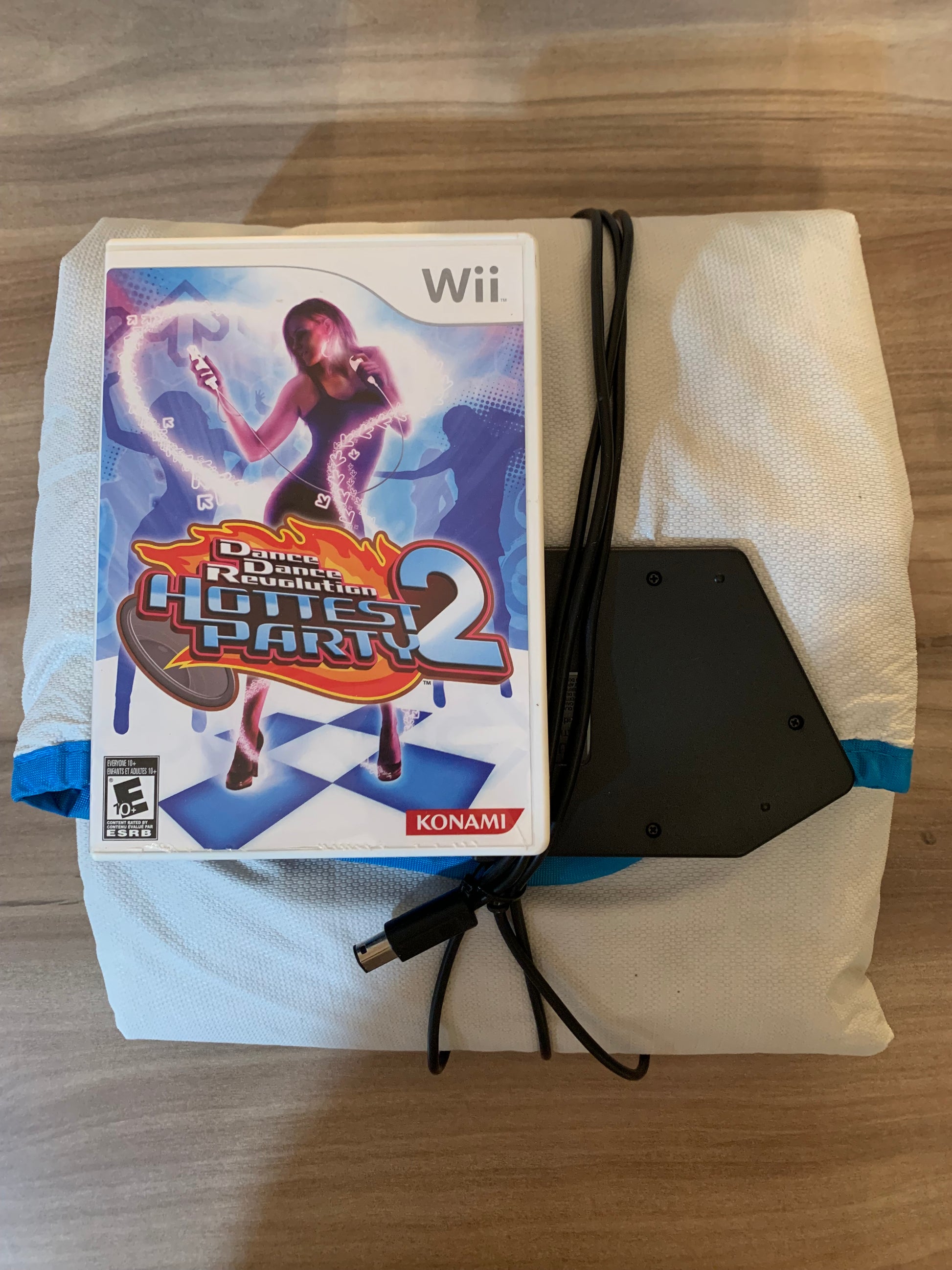 PiXEL-RETRO.COM : NINTENDO WII COMPLET CIB BOX MANUAL GAME NTSC DANCE DANCE REVOLUTION HOTTEST PARTY 2