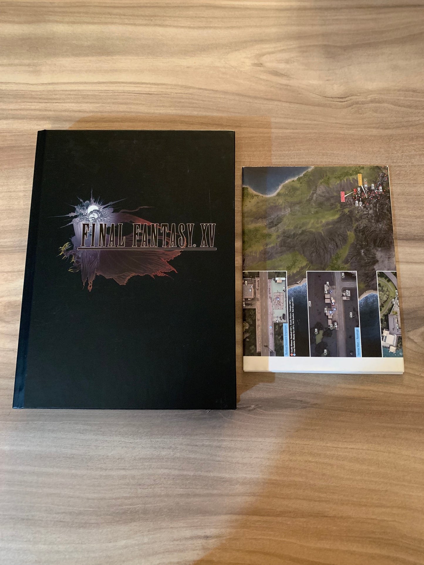 PiXELRETROGAME.COM : BOOKS STRATEGY PLAYER'S GUIDE WALKTHROUGH OFFICIAL PIGGYBACK FINAL FANTASY XV COLLECTOR'S EDITION