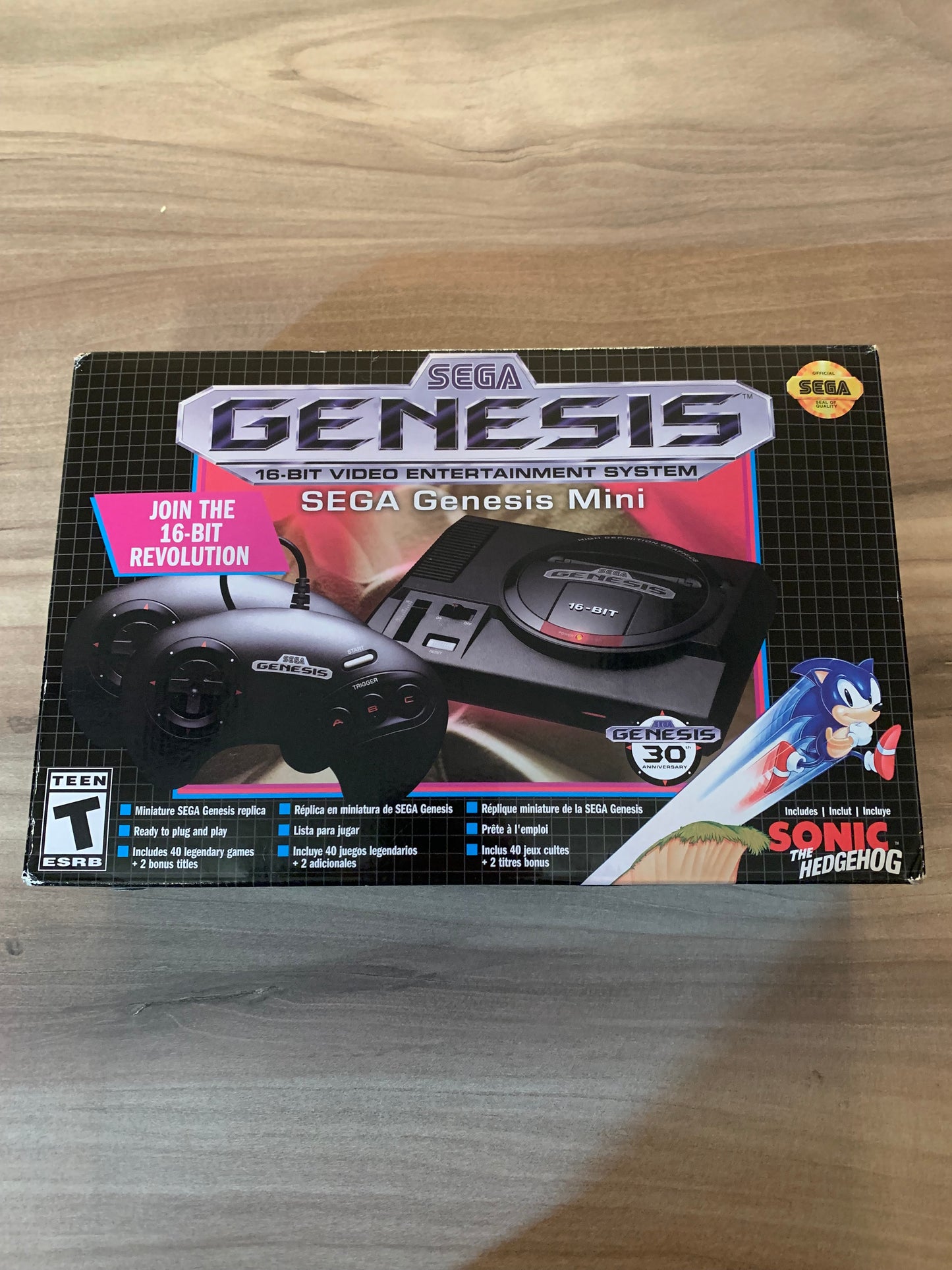 SEGA GENESiS MiNi CLASSiCS CONSOLE | MODEL 30th ANNiVERSARY VERSiON MK-16000