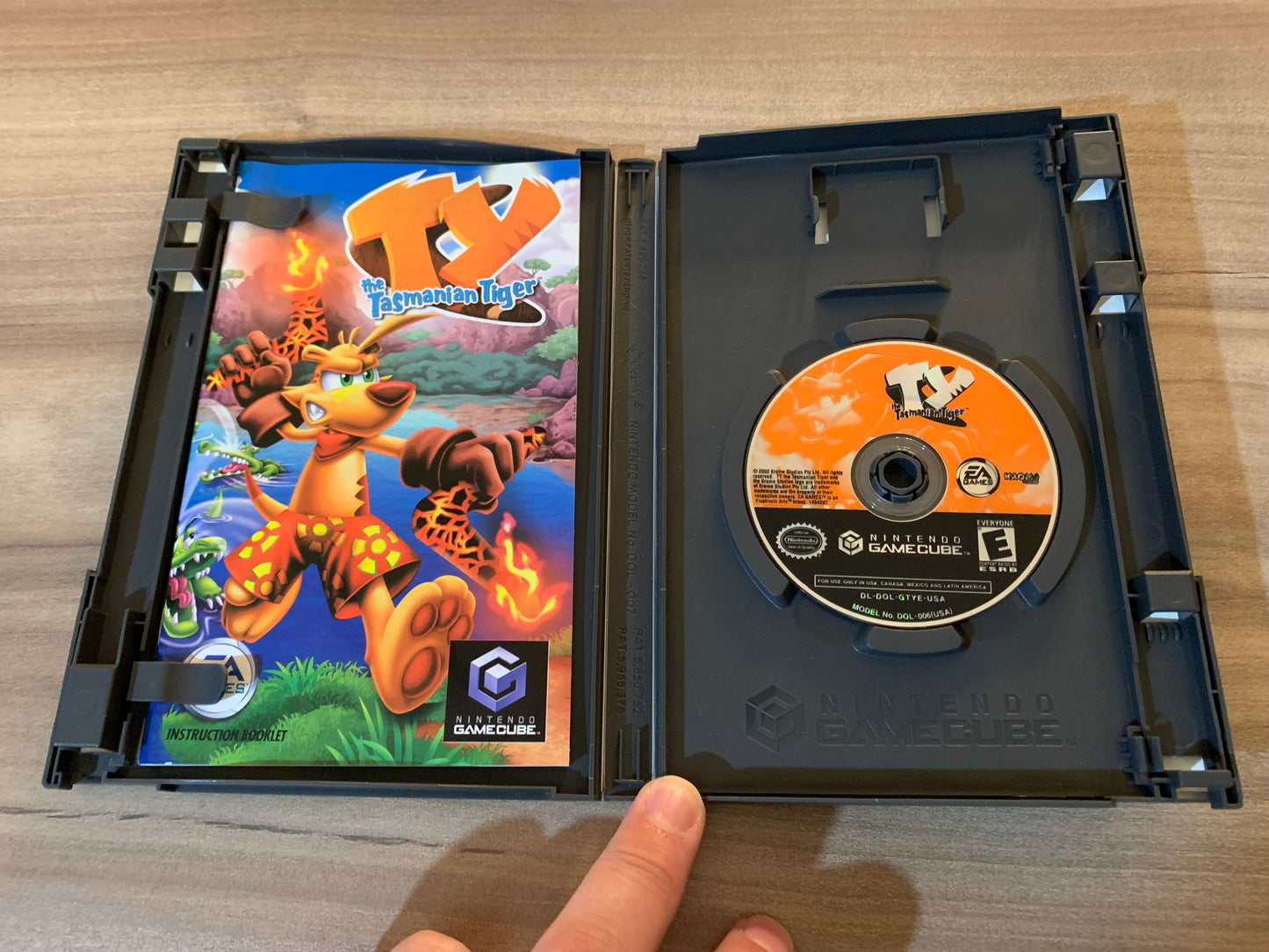 NiNTENDO GAMECUBE [NGC] | TY THE TASMANiAN TiGER