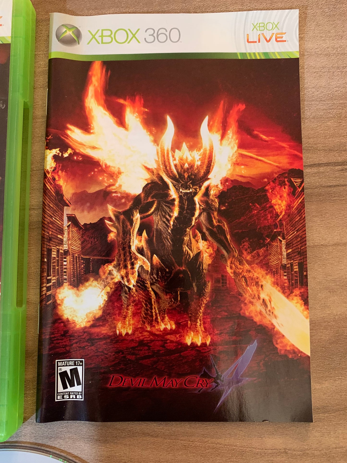 MiCROSOFT XBOX 360 | DEViL MAY CRY 4