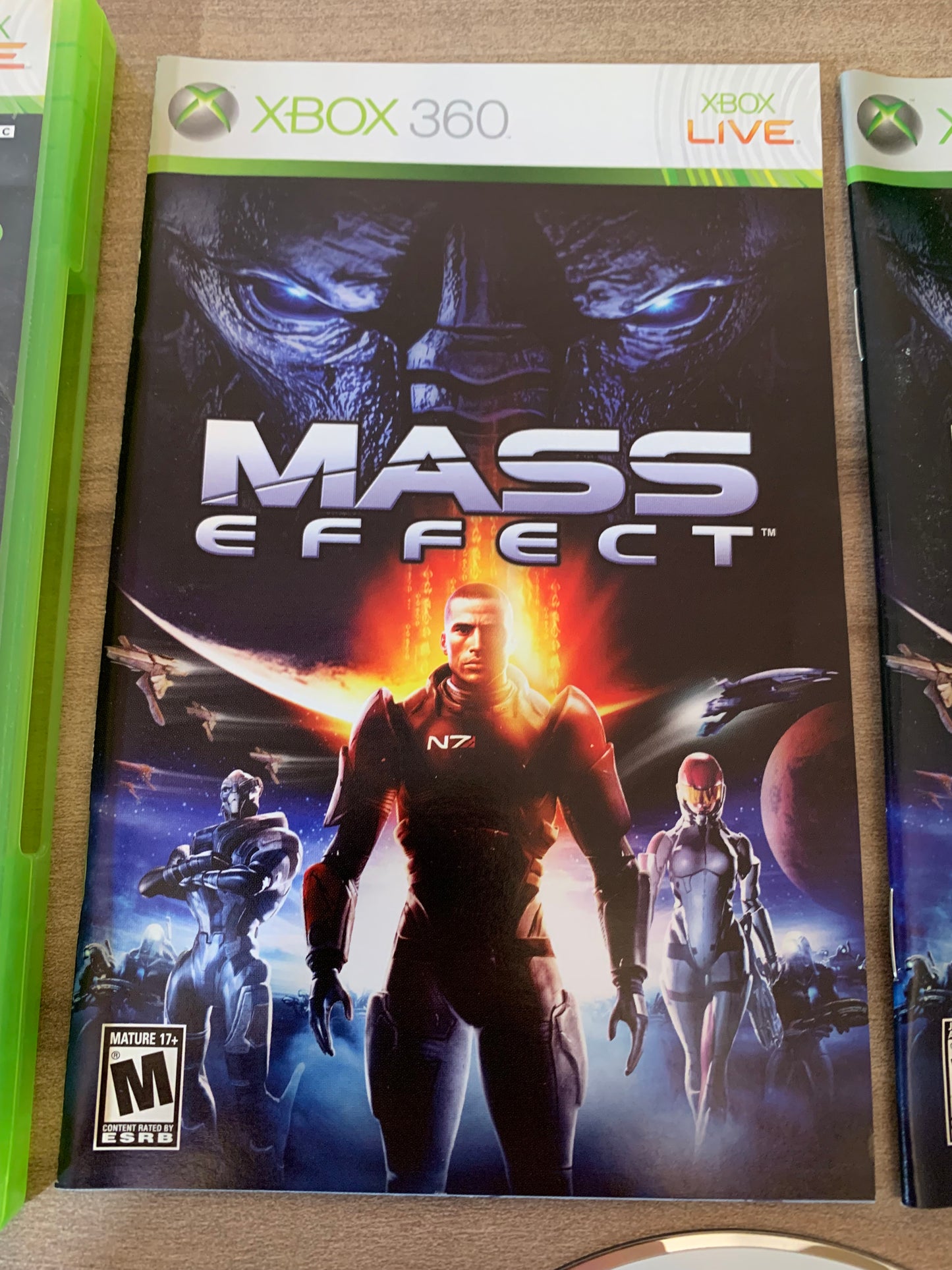 MiCROSOFT XBOX 360 | MASS EFFECT | PLATiNUM HiTS VERSiON FRANÇAiSE